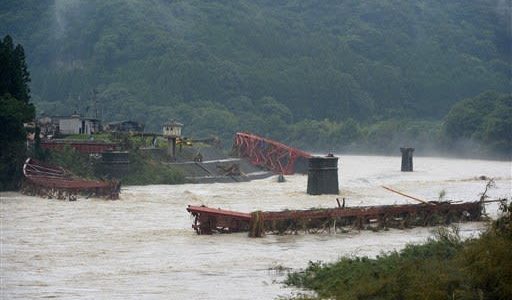 道の駅 阿蘇｜阿蘇五岳を正面に望みながら飲食スポット、観光拠点として使える道の駅