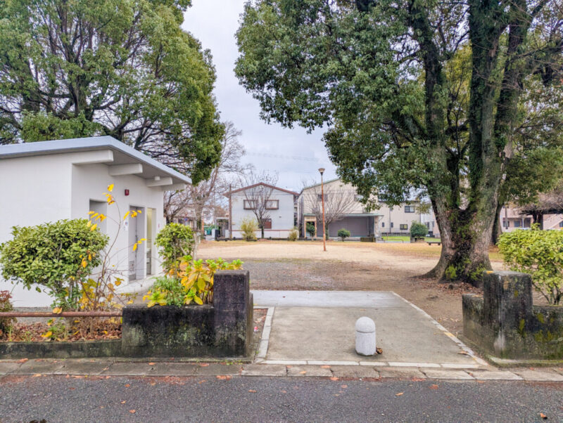 内膳児童公園｜八代市麦島西町で子どもが安心して遊べる小さな公園