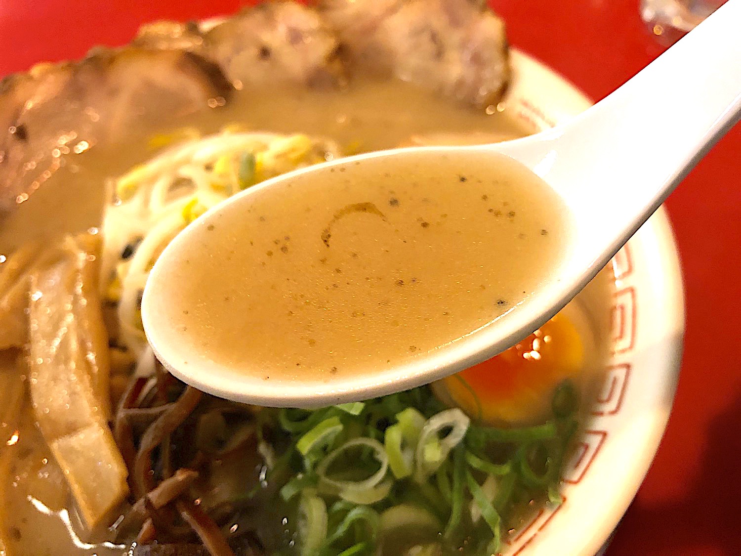 ラーメン赤組