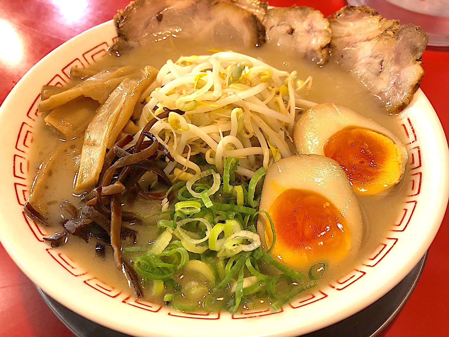 ラーメン赤組