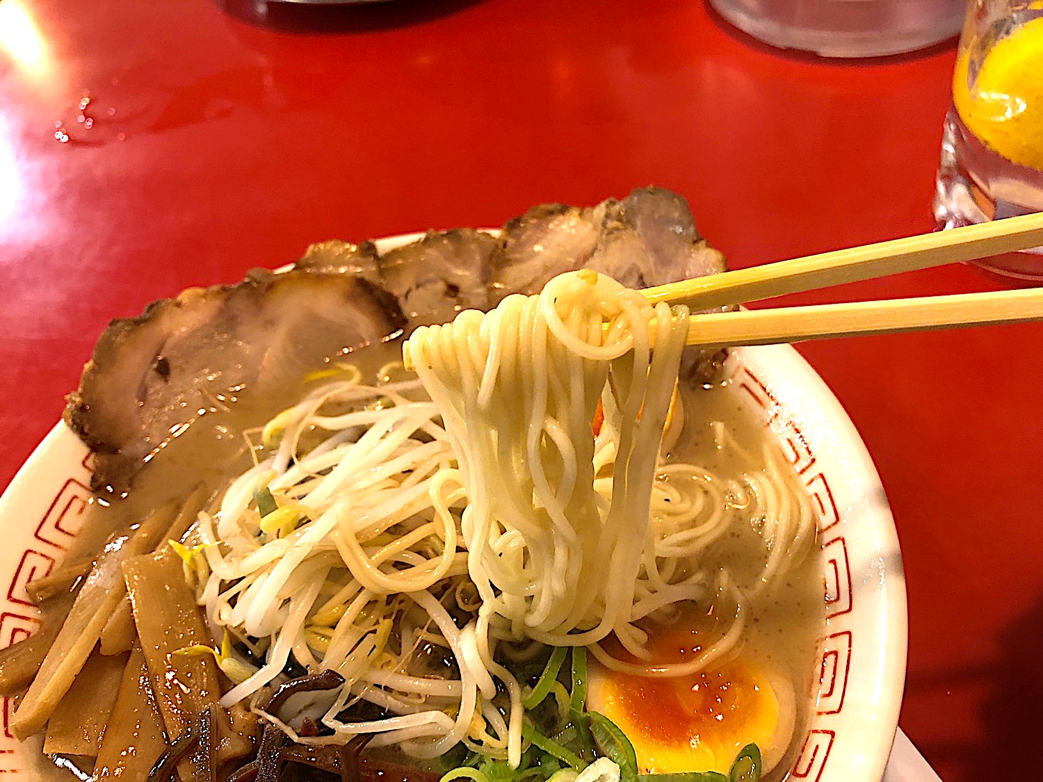 ラーメン赤組